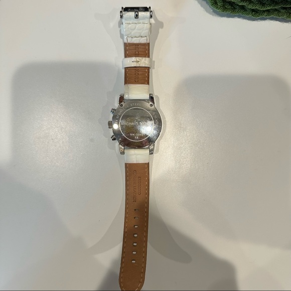Michael Kors White Watch w/ Leather Strap - Picture 6 of 9